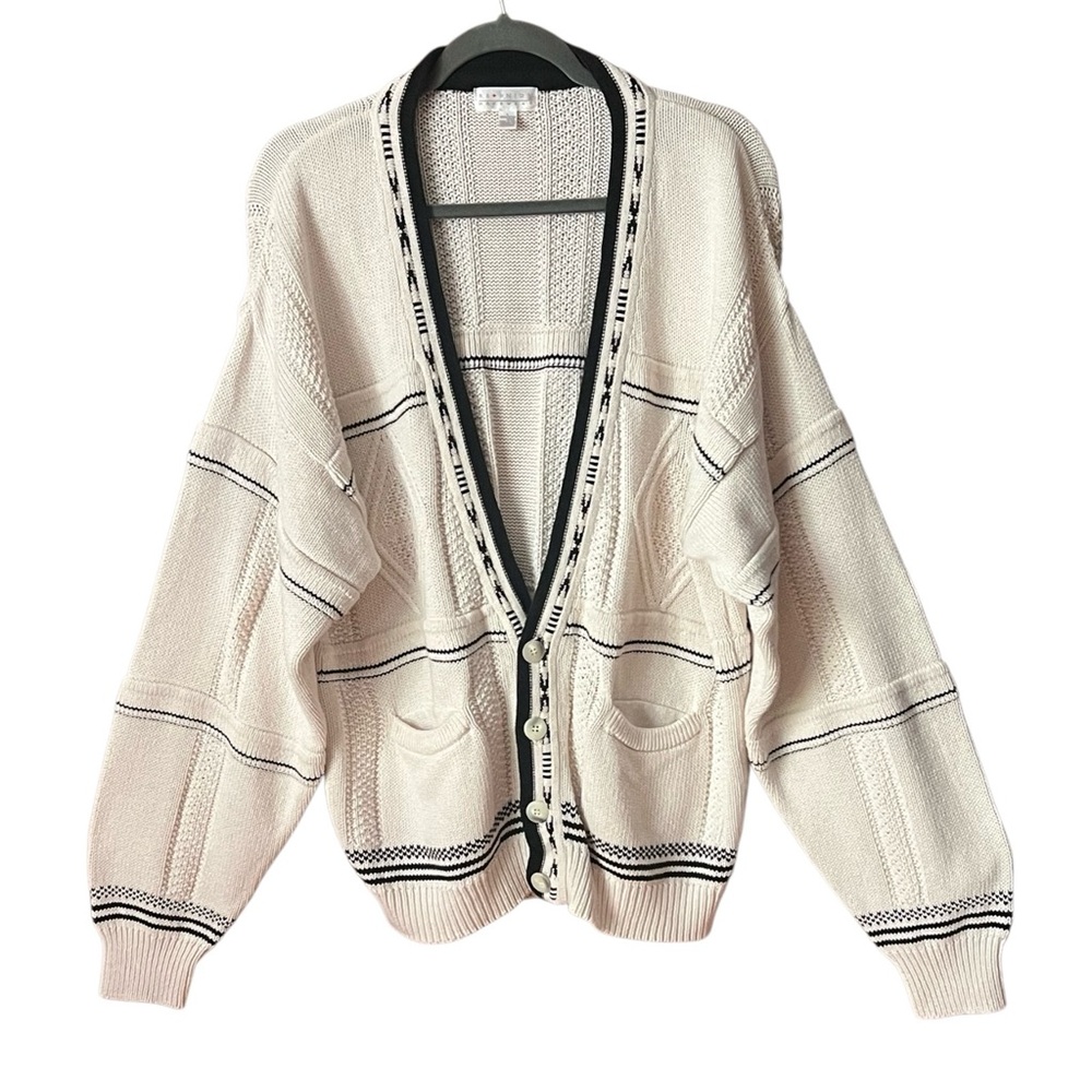 REUNION MENSWEATER Button front  Deep V Sweater Cardigan. Size Large.